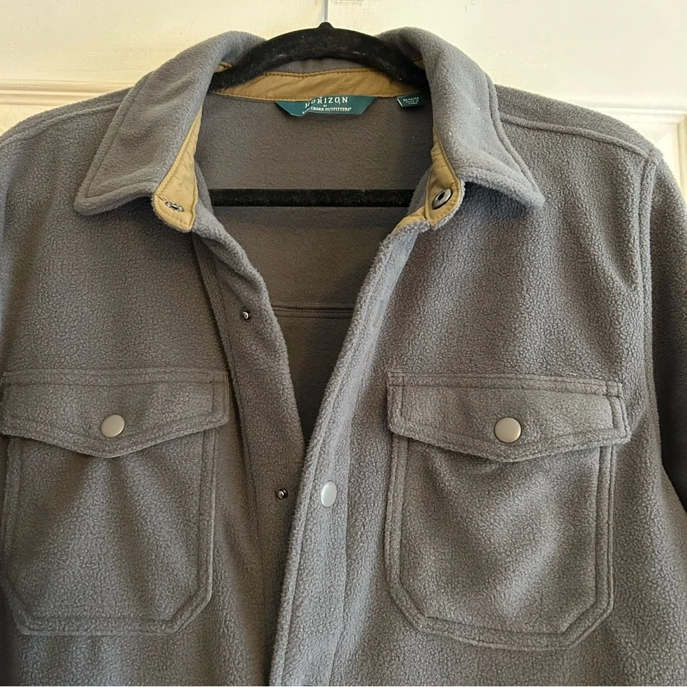 Horizon by Bass Creek Outfitters NWT Men's Gray Fleece snap Shacket size Medium - Picture 2 of 10